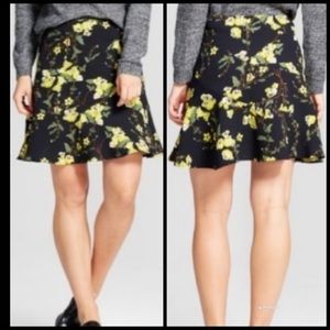 ♥️WHO WHAT WEAR flirty black Daffodil plus size SKIRT